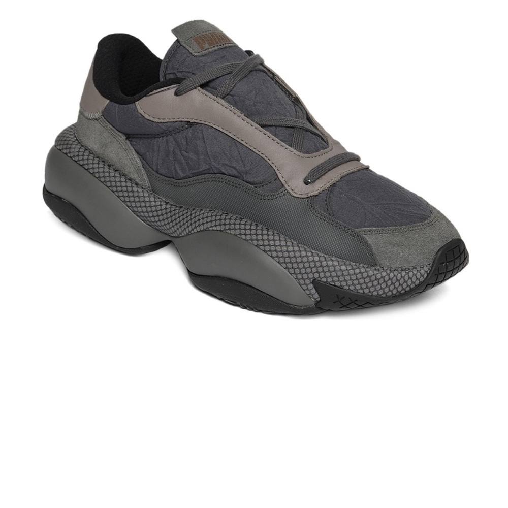 Puma Gray and Black Women's Sneakers